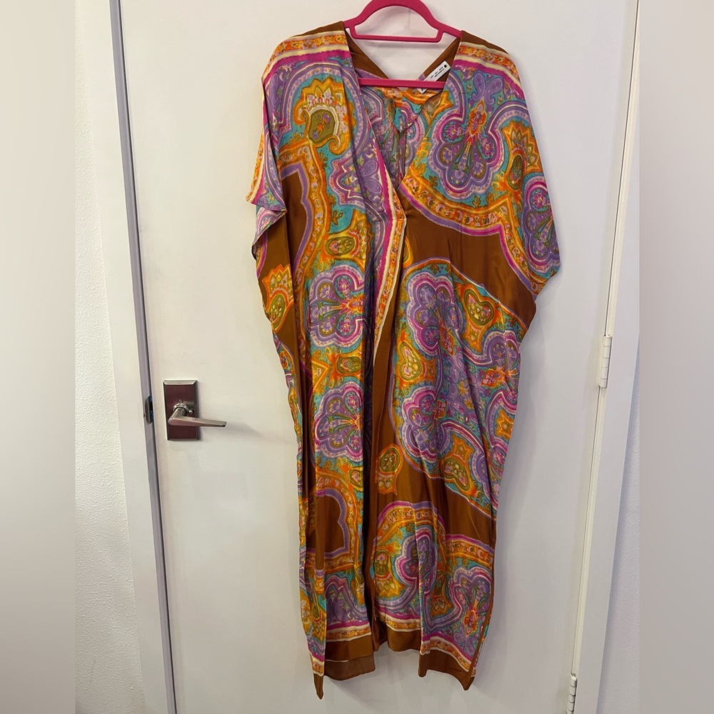 ZARA SILKY KAFTAN L